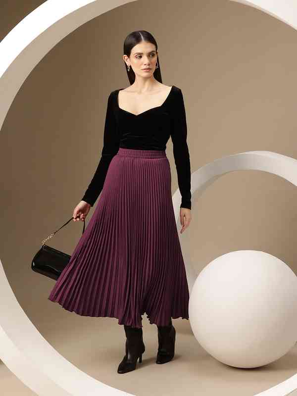 Pleated Skirt